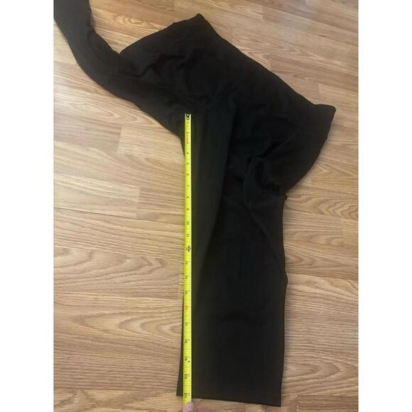 Old Navy Active Capri Leggins Size XXL - Picture 6 of 8